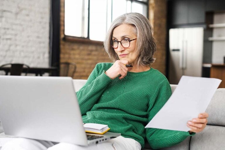 a woman learning about pensions and 401(k)s